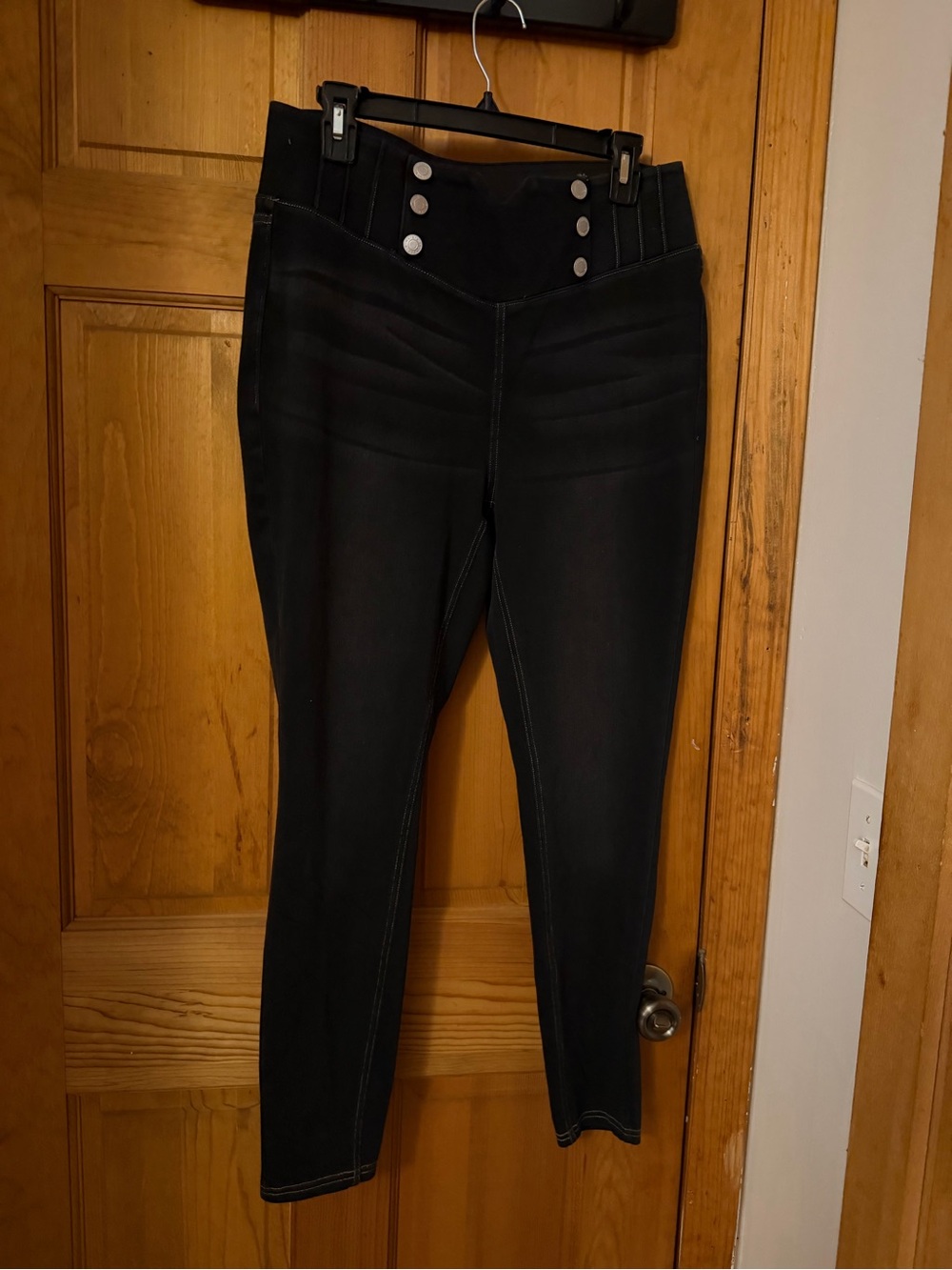 Halara High-Waist Black Ponte Jeggings with Button Detail